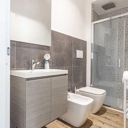 Luxnest I Porta Nuova - Via Pirelli Apartment *